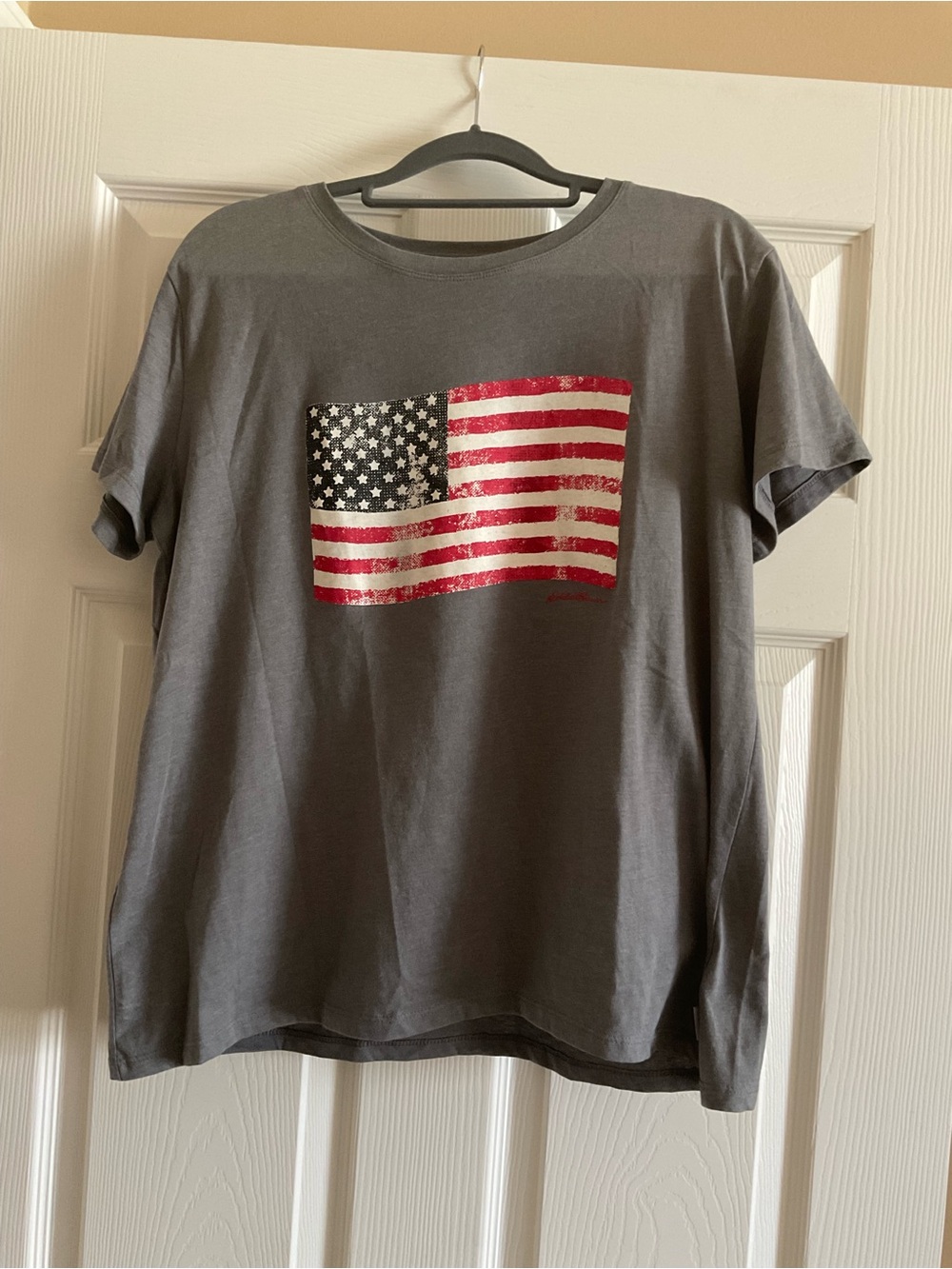 Eddie Bauer Gray Short-Sleeve Tee with Distressed American Flag
